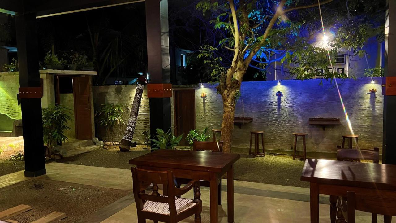 Sea Pink Residence Bentota Dış mekan fotoğraf